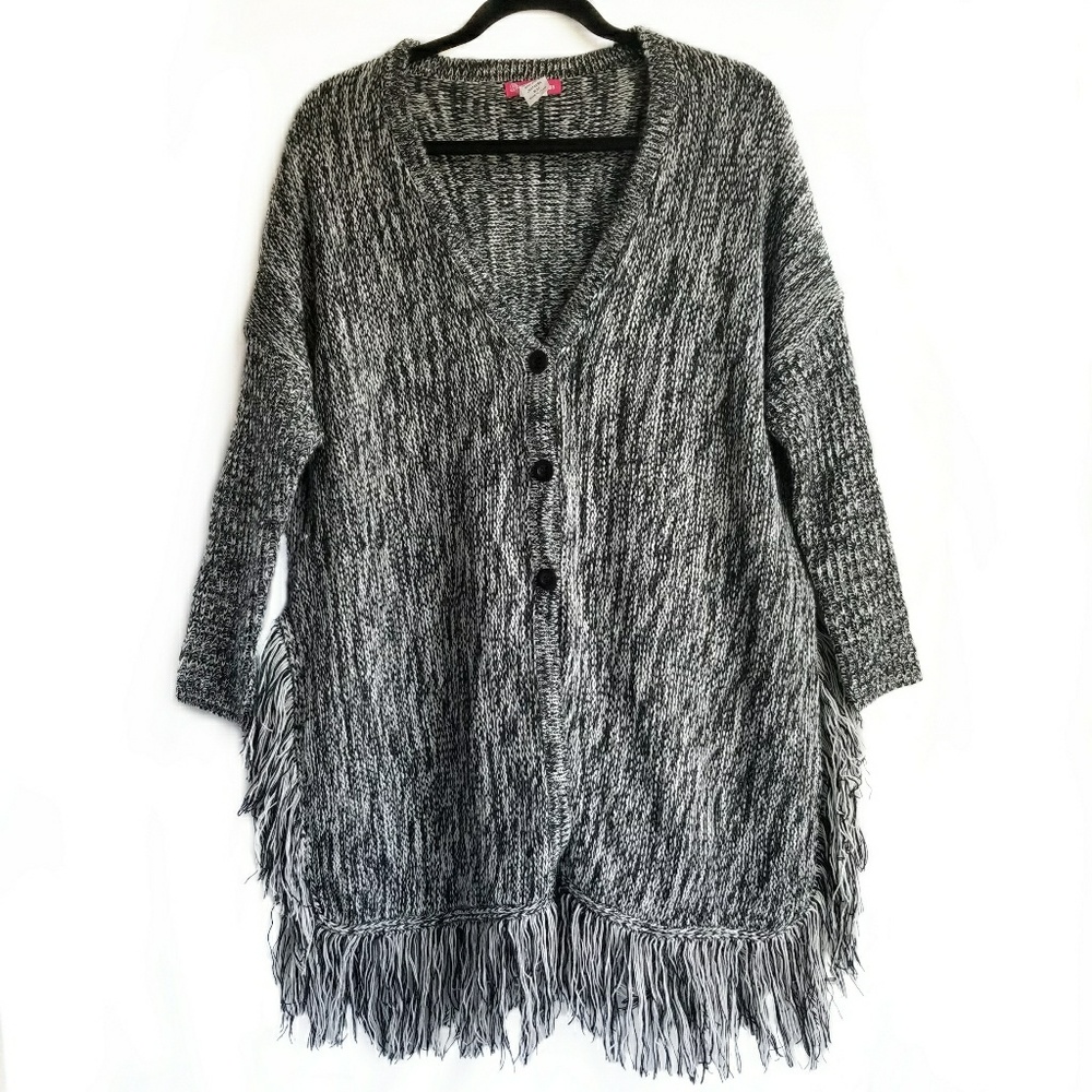 CHUNKY OVERSIZE COZY CARDIGAN SWEATER WITH FRINGE
